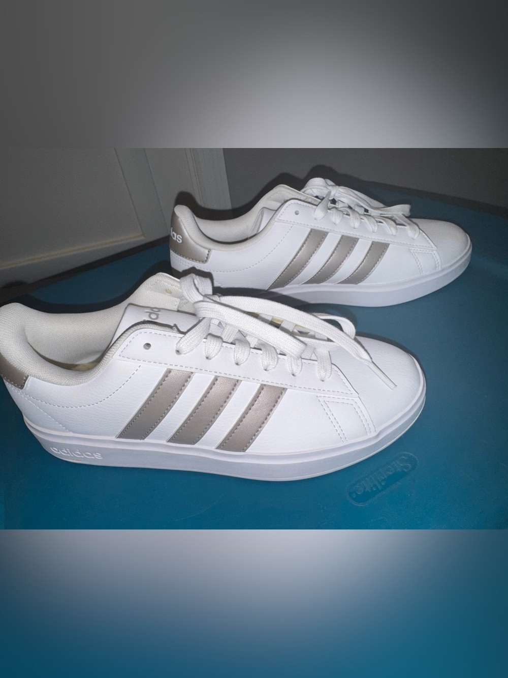 adidas Women’s White Sneakers with Silver Stripes-8
